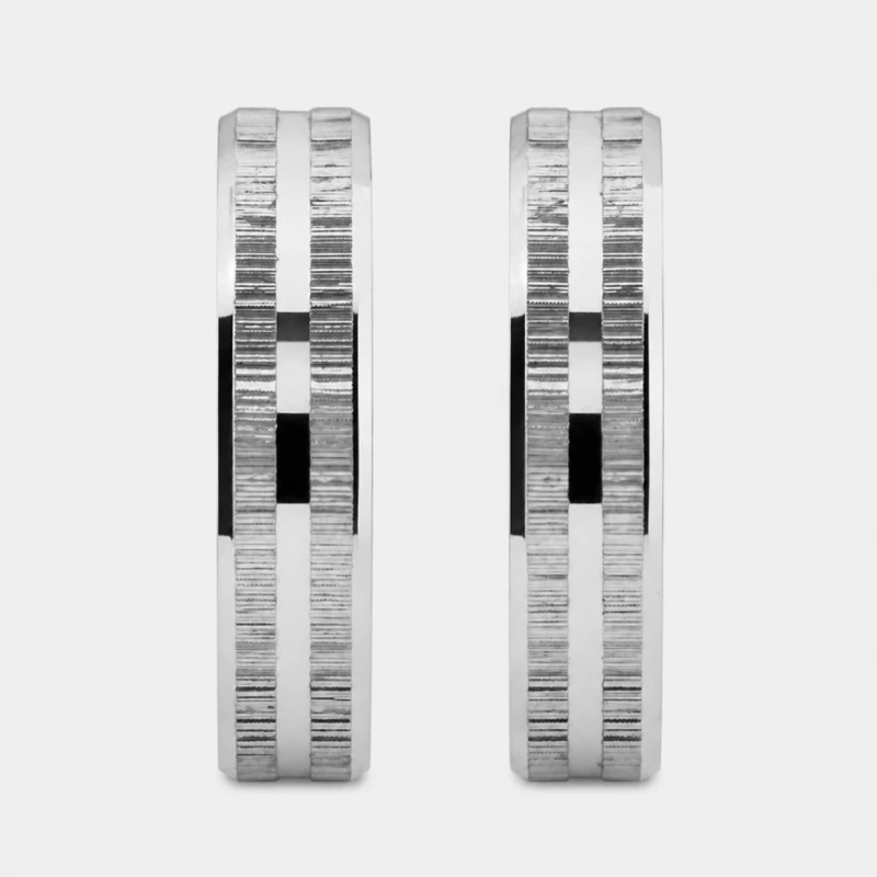 Recolor_these_wedding_rings_fr_GPT_Image_2_53115.png